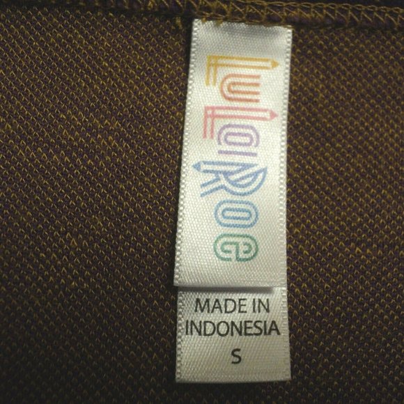 LuLaRoe Sz Small Top Magenta & Camel-Gold Abstract - Picture 7 of 7